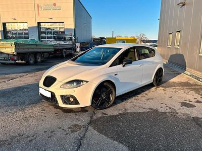Gebraucht Seat Leon CUPRA 240 PS (176 kW) 2007 Weiß Kleinwagen