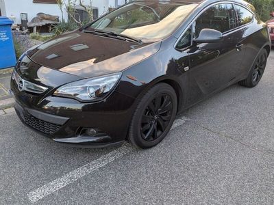 Opel Astra GTC