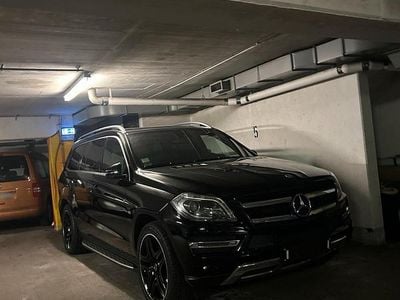 Gebraucht Mercedes GL350 258 PS (189 kW) 2015 Schwarz SUV