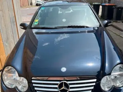 Gebraucht Mercedes CL180 146 PS (107 kW) 2005 Blau Coupé