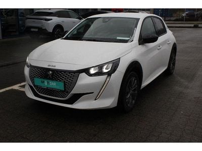 Gebraucht Peugeot 208 Allure 100 kW (136 PS) 2023 Weiß Kleinwagen