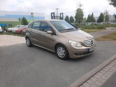 Gebraucht Mercedes B150 95 PS (69 kW) 2006 Van / Kleinbus