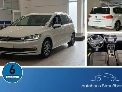 Gebraucht VW Touran Comfortline 150 PS (110 kW) 2024 Weißkeine angabe Van / Kleinbus