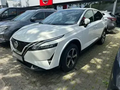 Gebraucht Nissan Qashqai 140 PS (102 kW) 2022 Weiß SUV