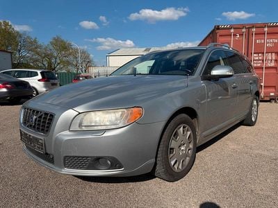 Second-hand Volvo V70 185 CP (136 kW) 2008 Argintiu Break