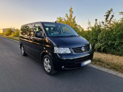 Gebraucht VW Multivan 174 PS (127 kW) 2009 Schwarz Van / Kleinbus