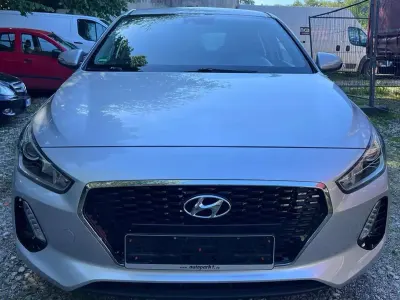 Gebraucht Hyundai i30 Style 135 PS (99 kW) 2017 Limousine