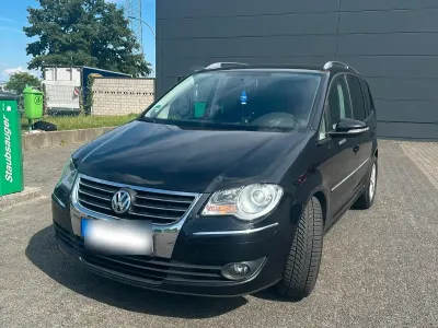 Gebraucht VW Touran 140 PS (102 kW) 2009 Schwarz Van / Kleinbus