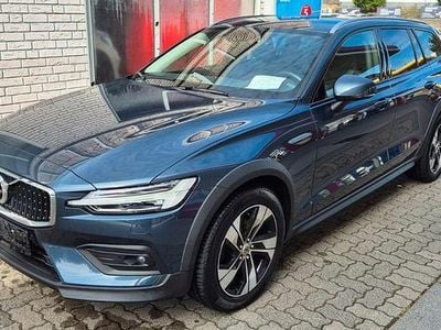 Volvo V60 CC