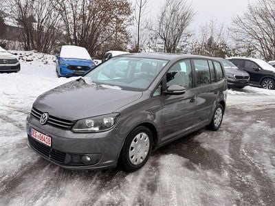 Grau Gebraucht 2012 VW Touran Trendline Van / Kleinbus | 2.999 € (Fairer Preis)