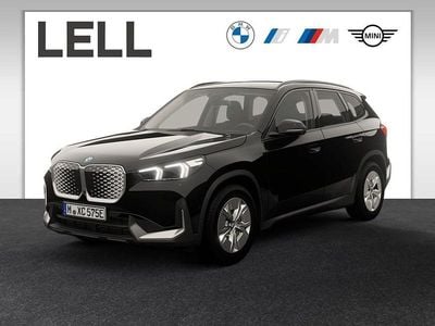 Schwarz Neu 2026 BMW iX1 Performance SUV | 40.990 €