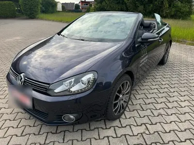 Gebraucht VW Golf 105 PS (77 kW) 2011 Violet Cabrio