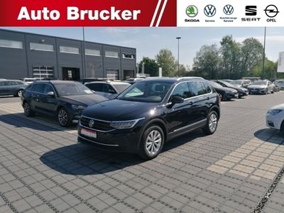 gebraucht VW Tiguan Life 1.5 TSI AHK Navi LED Klimaautomatik