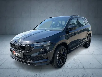 Neu Skoda Karoq SportLine 150 PS (110 kW) 2026 Blackmagic perleffekt SUV