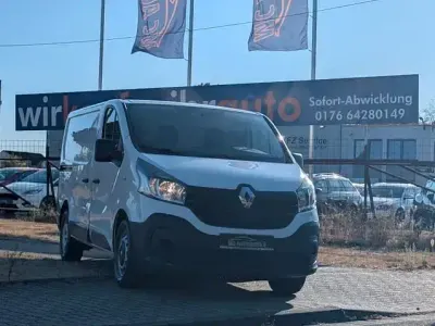 Gebraucht Renault Trafic Komfort 120 PS (88 kW) 2018 Schwarz Van / Kleinbus