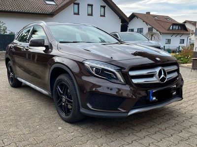 gebraucht Mercedes GLA200 AMG Line AMG Line