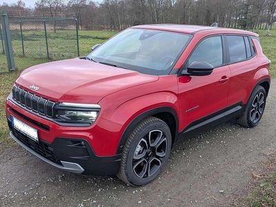 Gebraucht Jeep Avenger EV Summit 114 kW (156 PS) 2023 Rot SUV