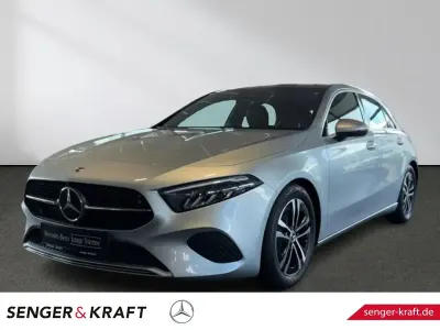 Gebraucht Mercedes A200 150 PS (110 kW) 2024 Silber Limousine