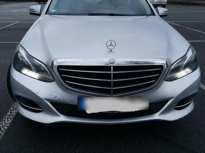 Mercedes E220