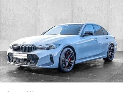 Grau Gebraucht 2024 BMW 330 M Sport Limousine | 43.995 € (Fairer Preis)