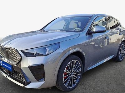 Neu BMW iX2 230 kW (313 PS) 2026 Grau SUV