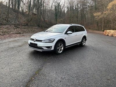 Usata VW Golf Alltrack 184 CV (135 kW) 2017 Bianco Station wagon