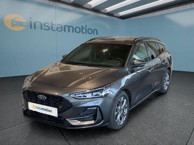 Grau Gebraucht 2023 Ford Focus ST-Line Kombi | 24.699 € (Fairer Preis)
