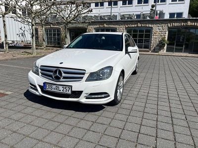 Usata Mercedes C300 Avantgarde 231 CV (169 kW) 2013 Bianco Berlina