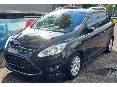 Gebraucht Ford Grand C-Max Titanium 150 PS (110 kW) 2011 Pantherschwarz metallic Van / Kleinbus