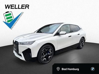 Mineralweiß (weiß) Gebraucht 2023 BMW iX Comfort Edition SUV | 45.480 € (Guter Preis)
