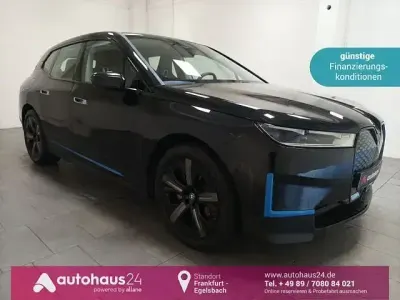 Usata BMW iX 239 kW (326 CV) 2023 Nero SUV