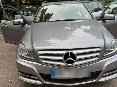 Mercedes C220