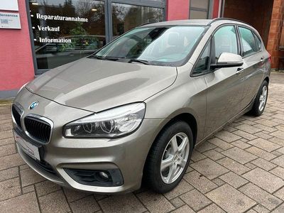 Gebraucht BMW 218 Active Tourer Basis 136 PS (100 kW) 2015 Silber Van / Kleinbus