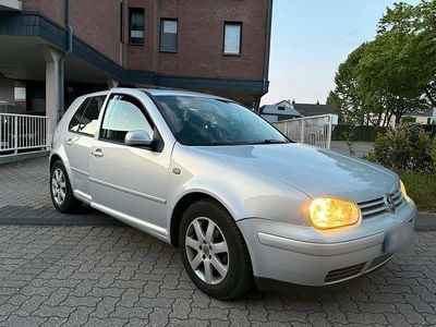 Second-hand VW Golf III 105 CP (77 kW) 1999 Gri Berlinǎ