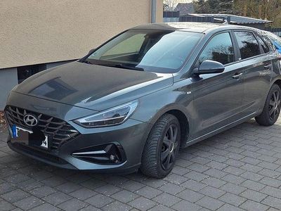 Gebraucht Hyundai i30 Trend 136 PS (100 kW) 2021 Grau Limousine