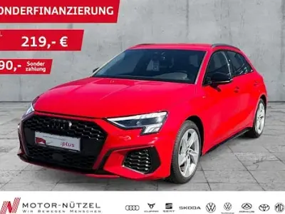 Gebraucht Audi A3 S-Line 116 PS (85 kW) 2023 Rot Limousine