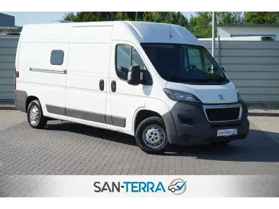 Gebraucht Peugeot Boxer 163 PS (119 kW) 2017 Weiß Van
