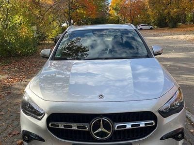 Mercedes GLA250