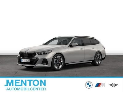 Gebraucht BMW 520 M Sport 197 PS (144 kW) 2024 Grau Kombi