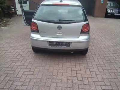 Gebraucht VW Polo Trendline 54 PS (39 kW) 2006 Silber Kleinwagen