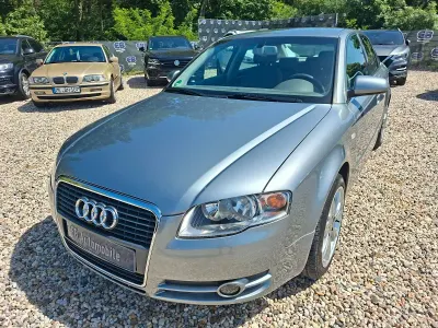 Gebraucht Audi A4 131 PS (96 kW) 2004 Silber Limousine