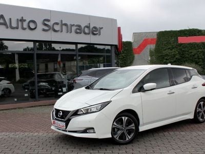 Gebraucht Nissan Leaf N-Connecta 110 kW (150 PS) 2021 Weiß Kleinwagen