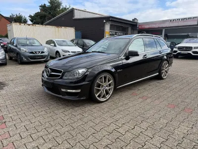 Gebraucht Mercedes C63 AMG AMG 457 PS (336 kW) 2012 Obsidianschwarz Kombi