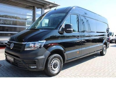 Second-hand VW Crafter 177 CP (130 kW) 2023 Negru Van