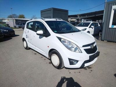 Second-hand Chevrolet Spark LT 82 CP (60 kW) 2011 Alb Hatchback