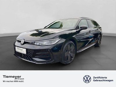 Schwarz Neu 2025 VW Passat R-line Kombi | 46.440 € (Superpreis)