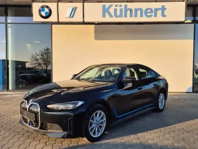 Gebraucht BMW i4 Sport Line 419 kW (571 PS) 2023 Schwarz ii Limousine