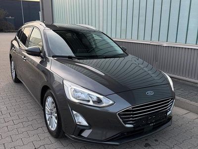 Gebraucht Ford Focus 125 PS (91 kW) 2019 Grau Kombi