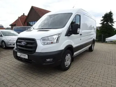 Gebraucht Ford Transit Trend 131 PS (96 kW) 2025 Weiß Limousine