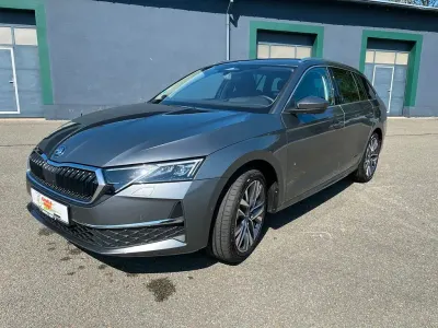 Gebraucht Skoda Octavia 150 PS (110 kW) 2025 Grau Kombi